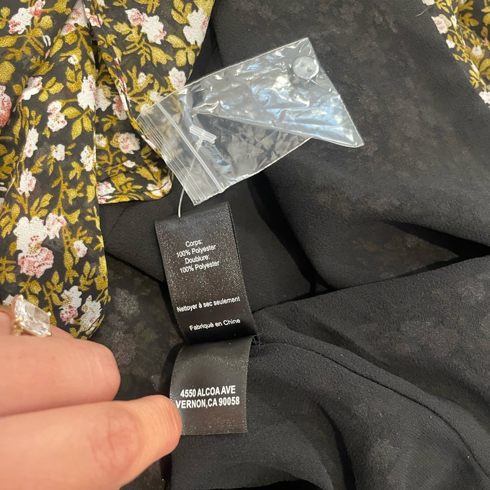 ASTR Ruched Mini Dress - Picture 15 of 16